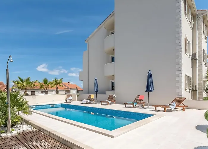 2 Pools-5 By Interhome