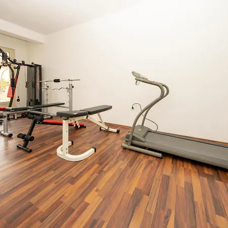 Apartment Villa 2 Pools-5 By Interhome Apartman *