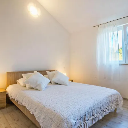 Apartment Villa 2 Pools-5 By Interhome Apartman