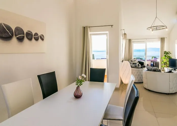 2 Pools-5 By Interhome * Sutivan